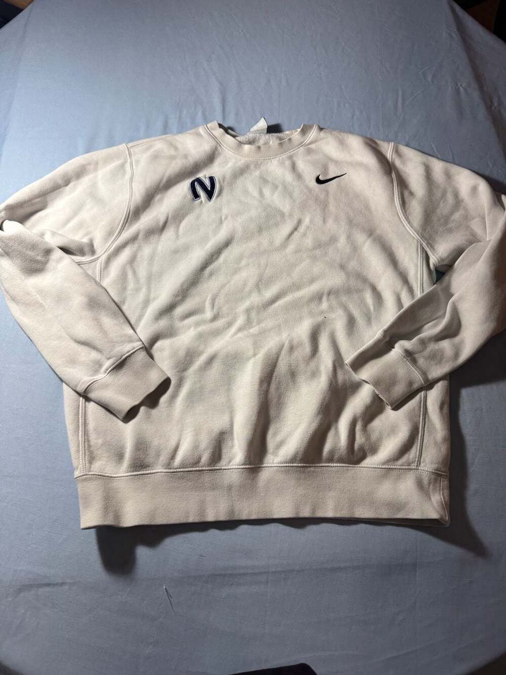 Vintage Nike Embroidered Crewneck Sweatshirt white Size M